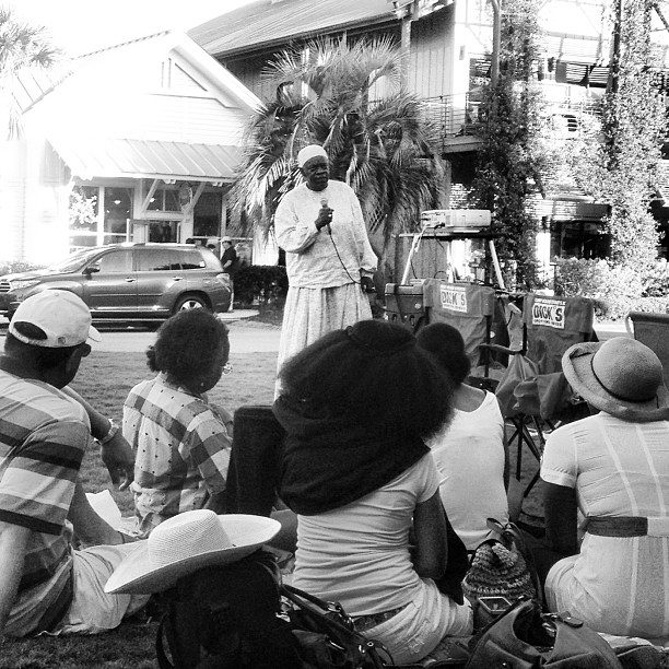 The Gullah Lady telling a few Gullah tales. kiawah gullah
