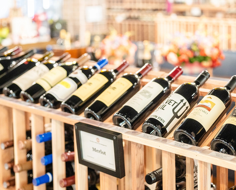 Fine Wines, Specialty Beers & Kiawah’s Only Champagne Bar